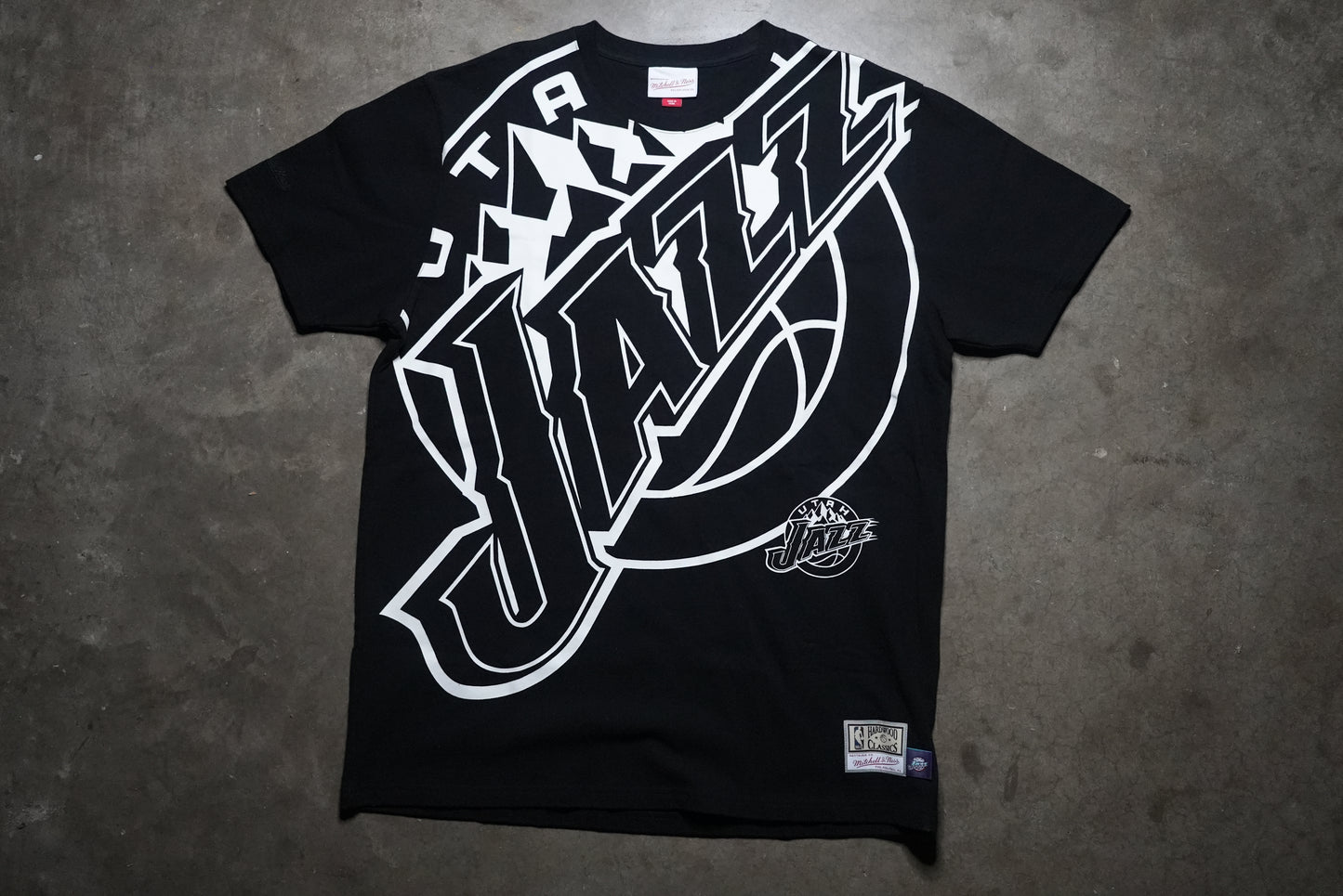 Black Utah Jazz T-Shirt L