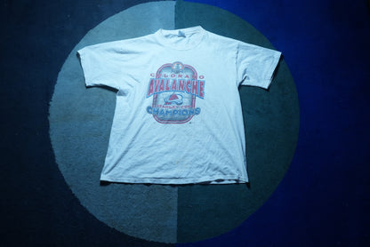 Colorado AVANLANCHE Stanly Cup Champion Tee L
